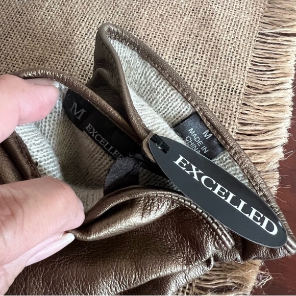 Excelled Leather/Cashmere Touch Tip Gloves (NWT) - Picture 8 of 9